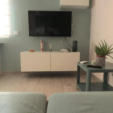 Olilou - Silhueta Citadina